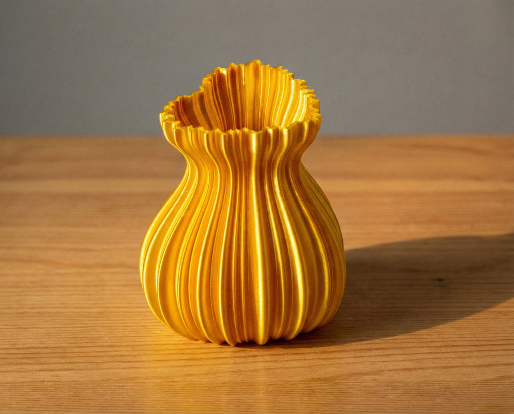 3D Printed Heart Vase