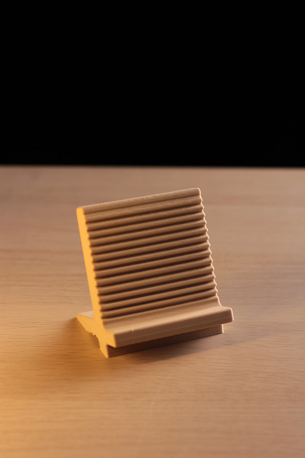 3D Printed Striped design smartphone holder