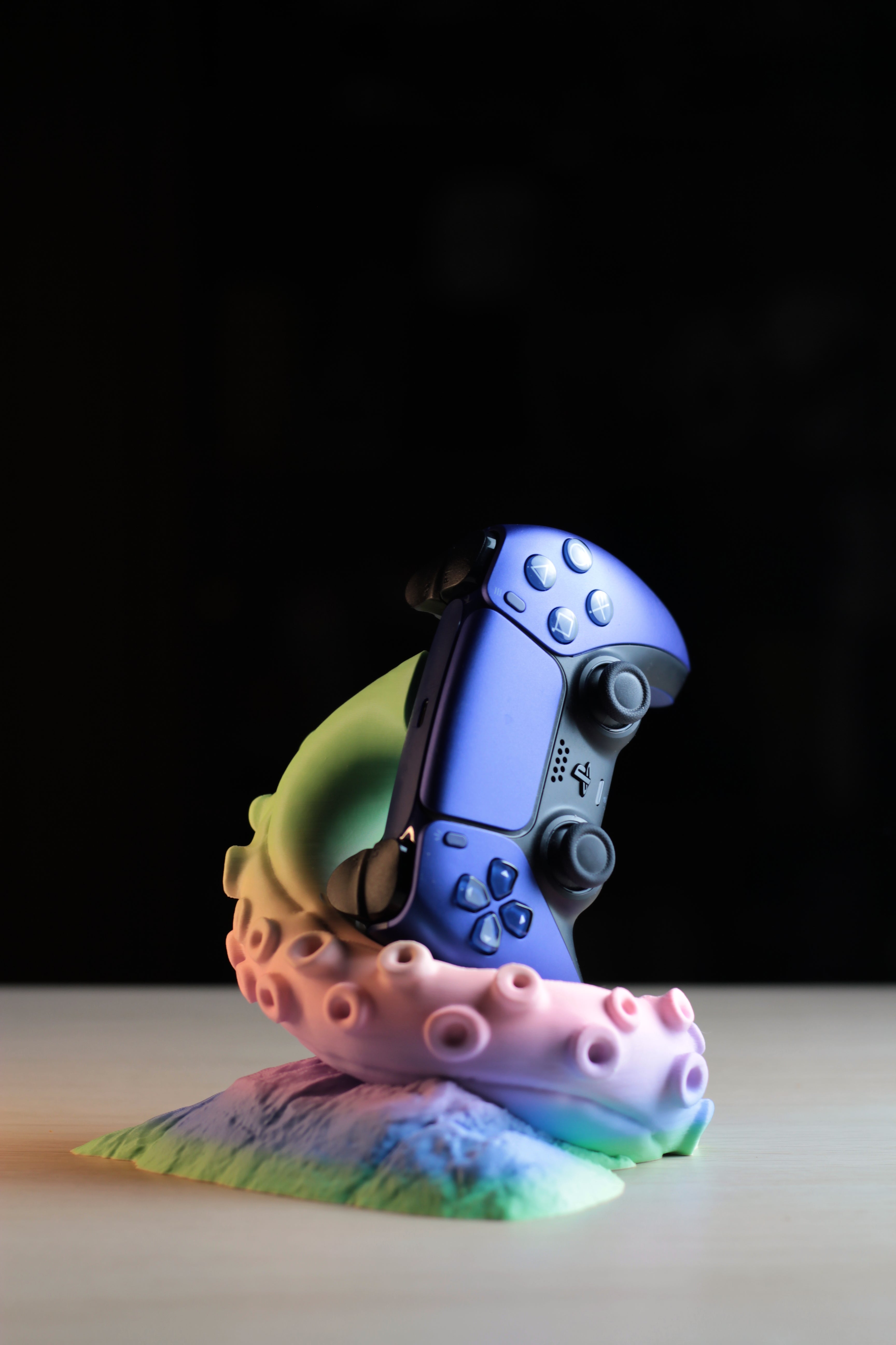 3D Printed Tentacle PS5 controller stand